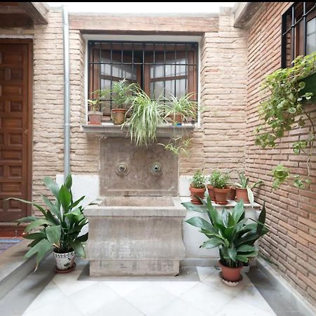 Atico Con Terracita Y Vistas Alhambra, Centro Lägenhet Granada Exteriör bild